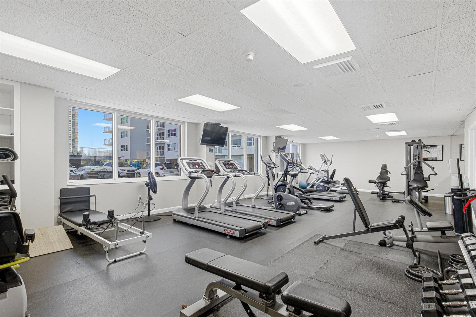Amenities - Gym