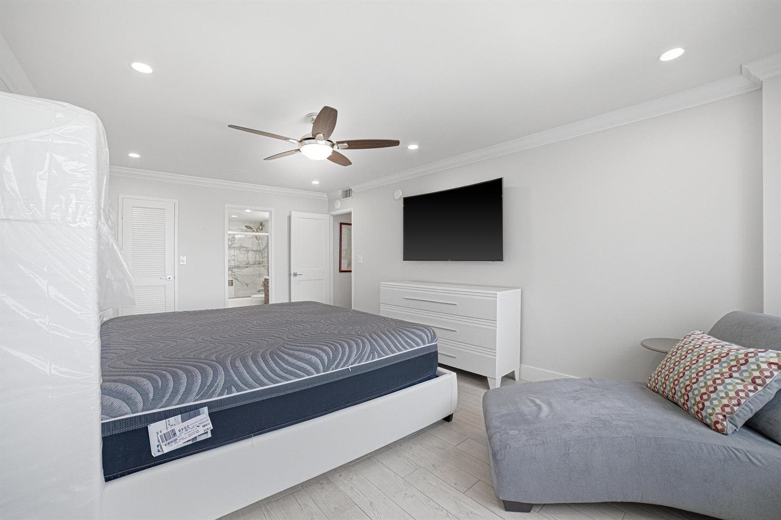 Bedroom1-B