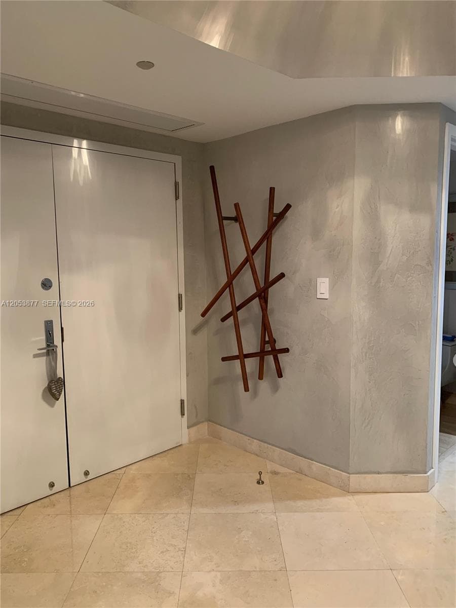 7000 ISL BLVD WILLIAMS IS · #2809 in Aventura - Photo 8
