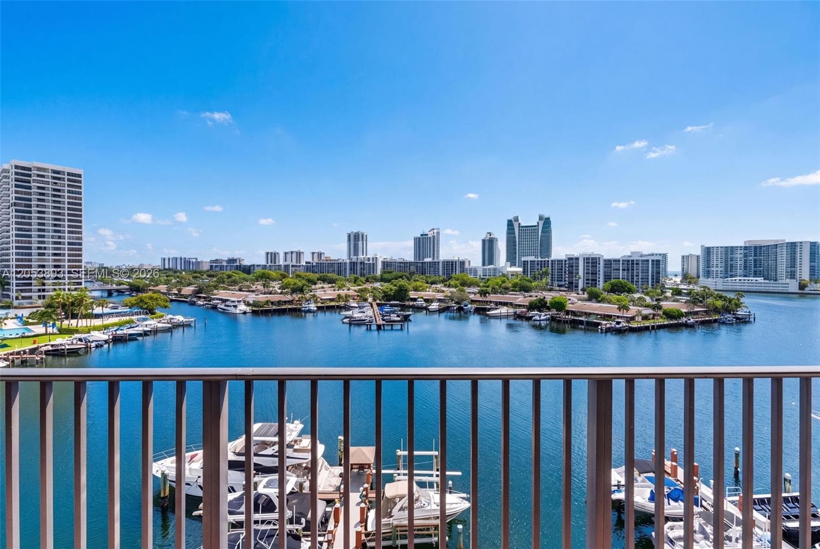 Anchor Bay Club · #207 in Hallandale Beach - Photo 2