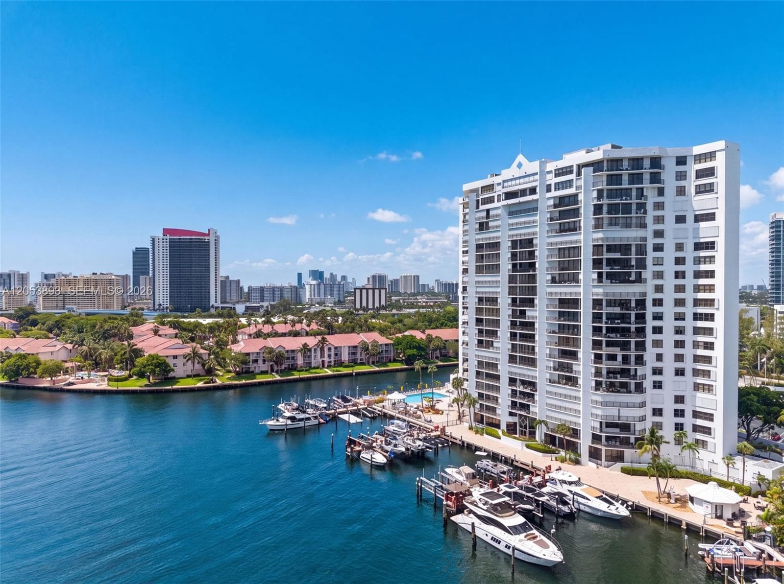 Anchor Bay Club · #207 in Hallandale Beach - Photo 34