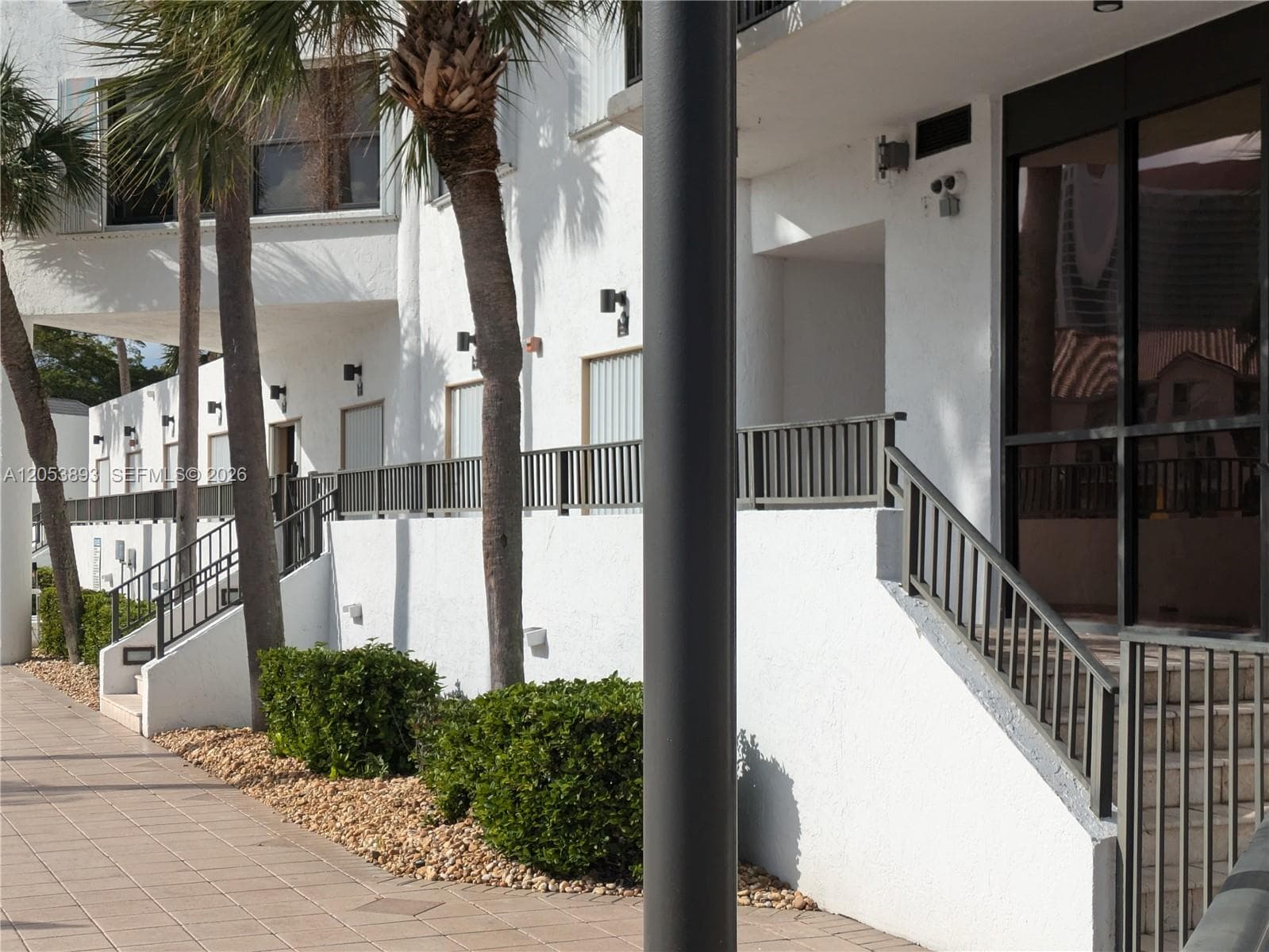 Anchor Bay Club · #207 in Hallandale Beach - Photo 39