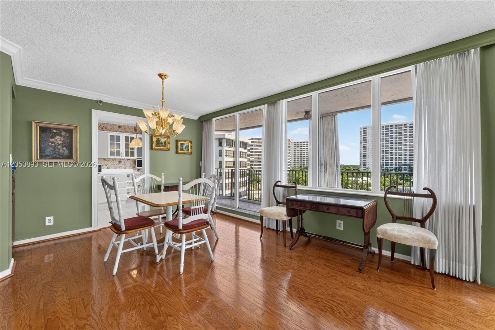 Anchor Bay Club · #207 in Hallandale Beach - Photo 8