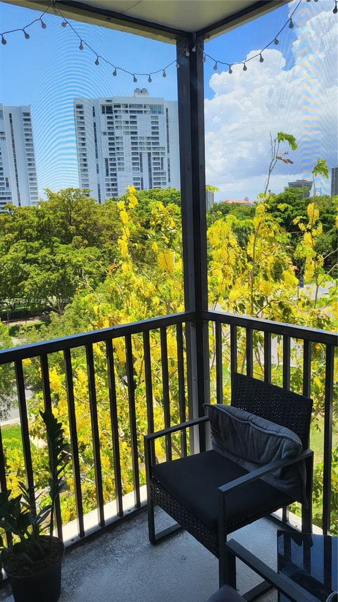ENSENADA CONDO · #603 in Aventura - Photo 5