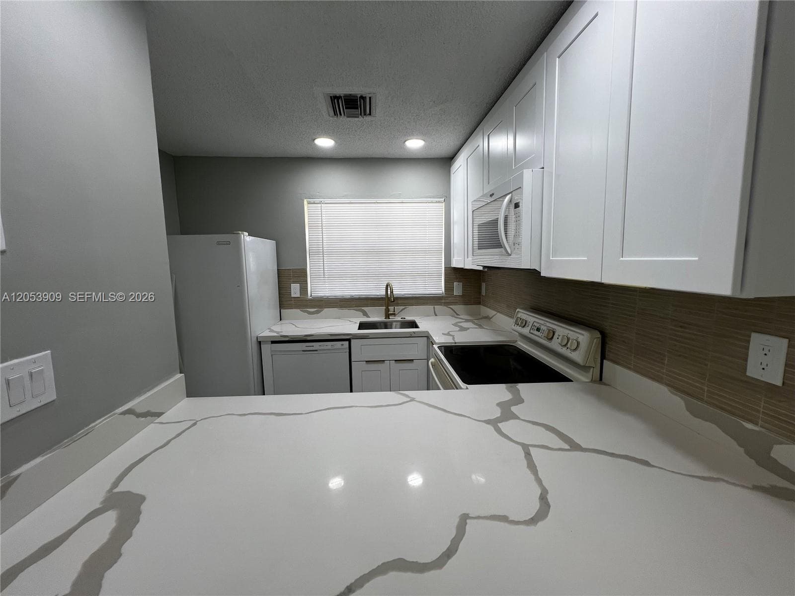 SIERRA RIDGE CONDO A · #2 in Miami - Photo 5