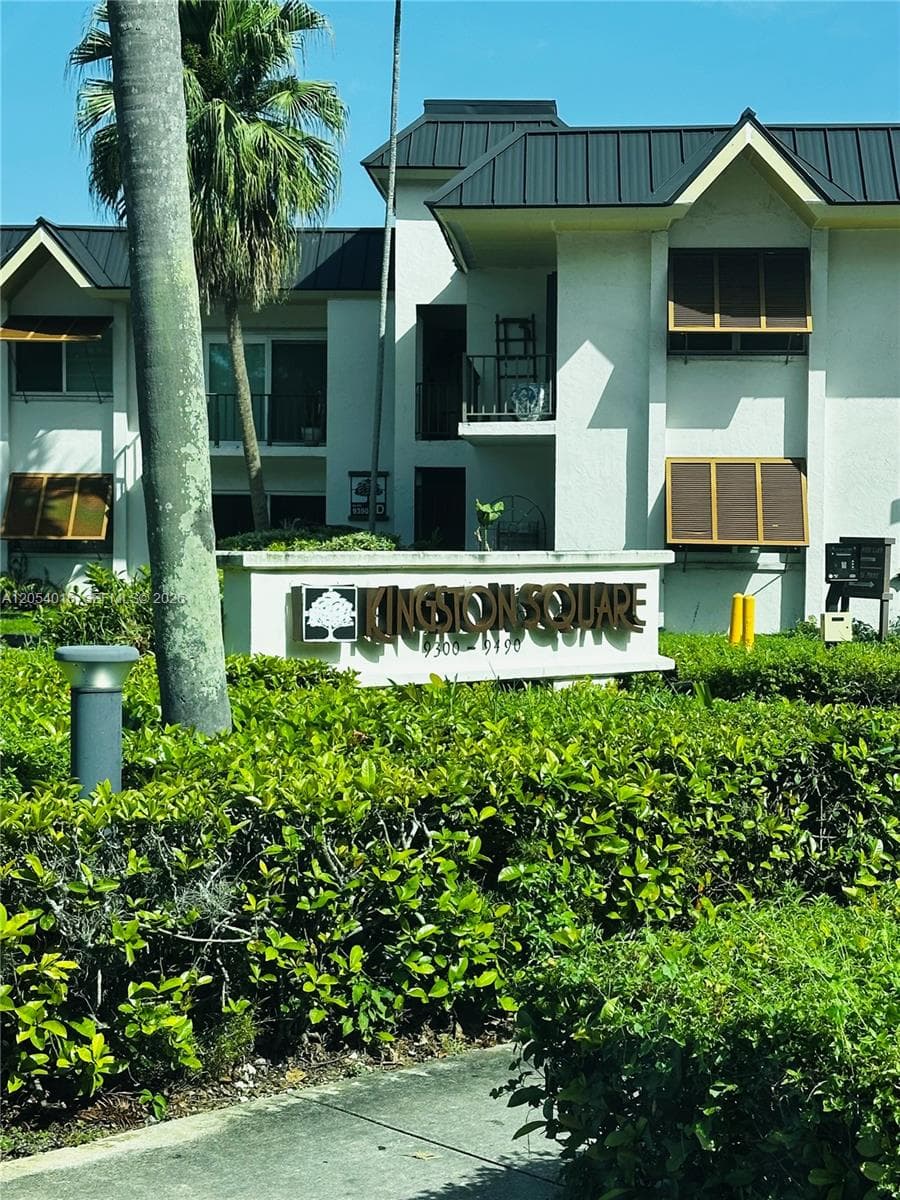 KINGSTON SQUARE CONDO · #I1 in Miami - Photo 1