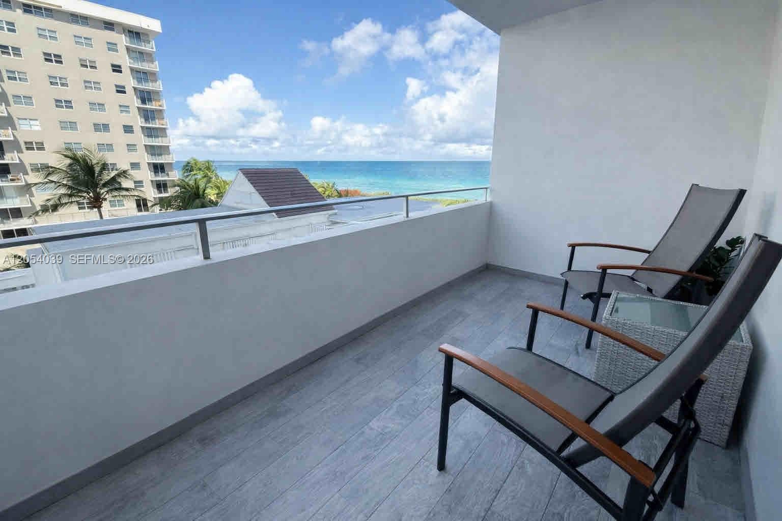 FOUR WINDS CONDO · #505 in Surfside - Photo 7