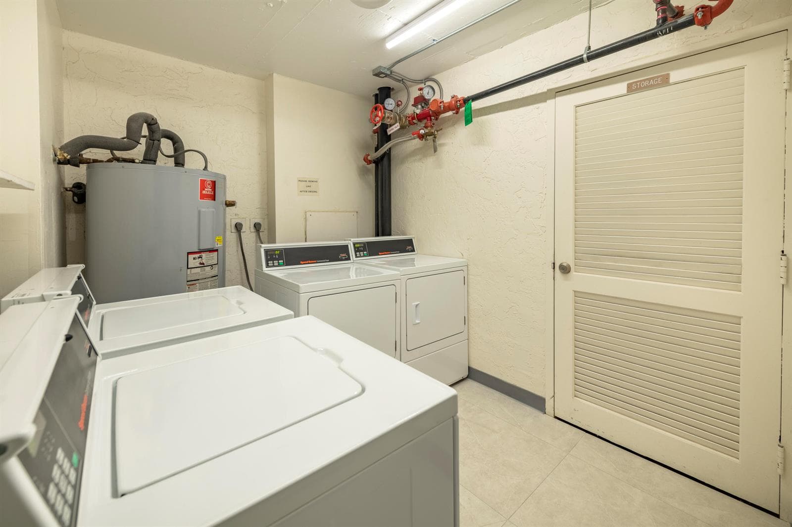 4th Floor Laundry Room