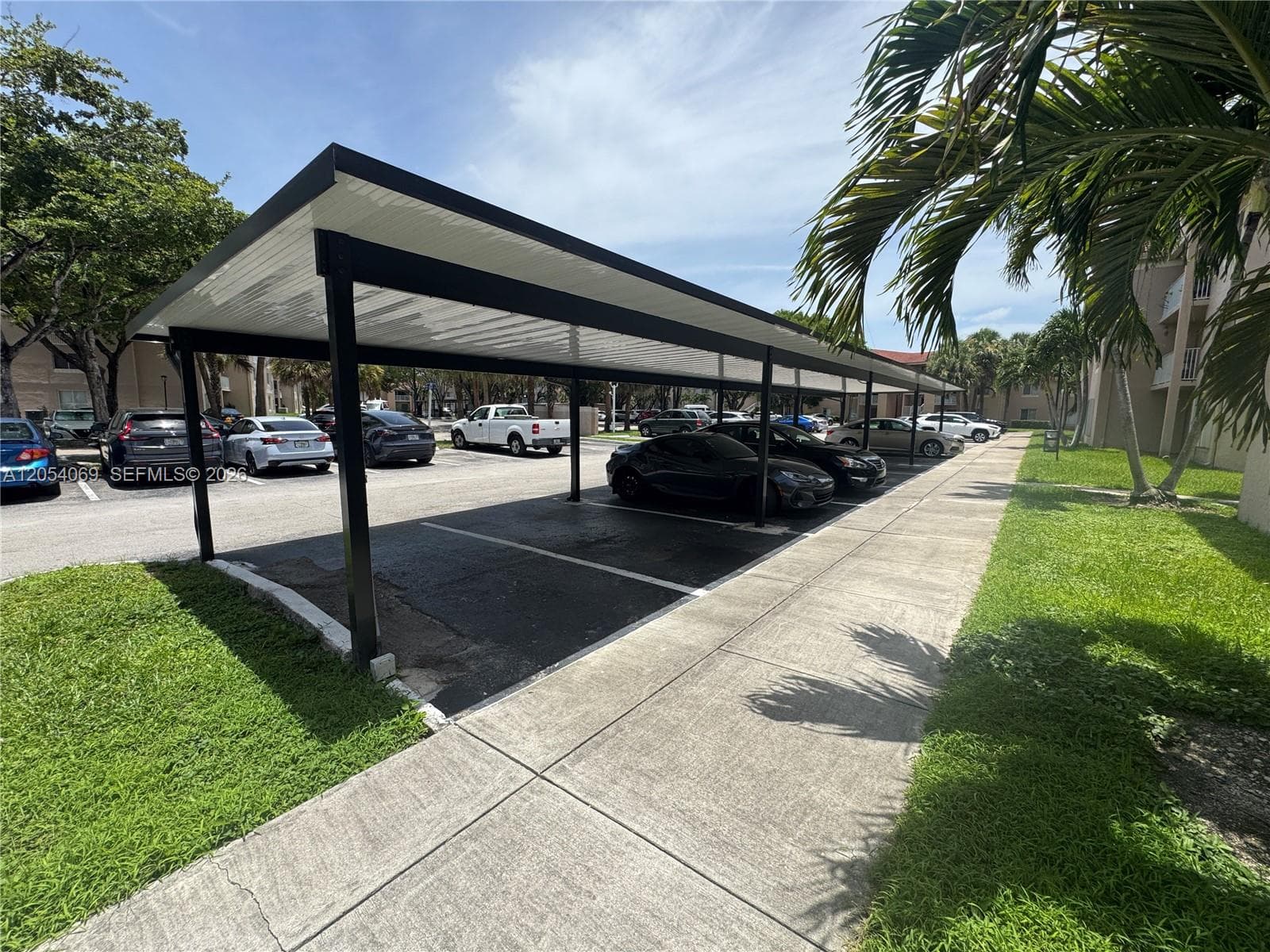 Royal Palm Place · #206 in Miami - Photo 24