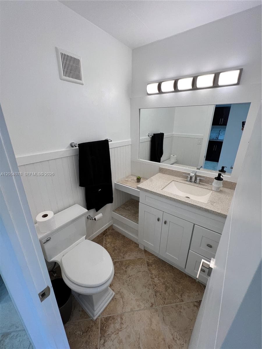 WATERGATE CONDOMINIUM NO · #401 in Hollywood - Photo 8