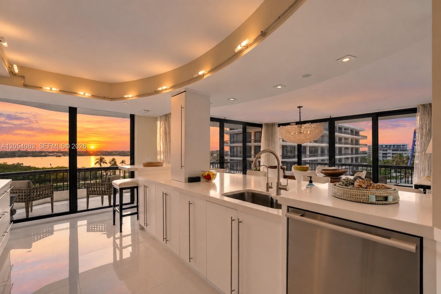 BEACH POINT CONDO · #503S in Palm Beach - Photo 10
