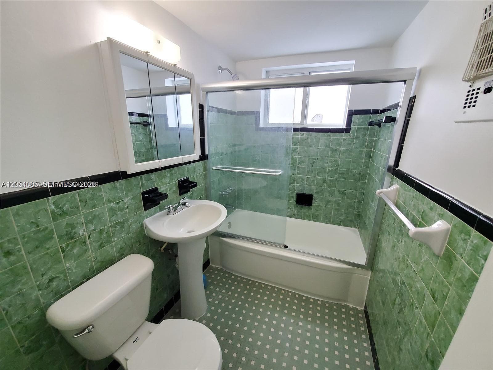 ALUNA CONDO · #2 in Miami Beach - Photo 12