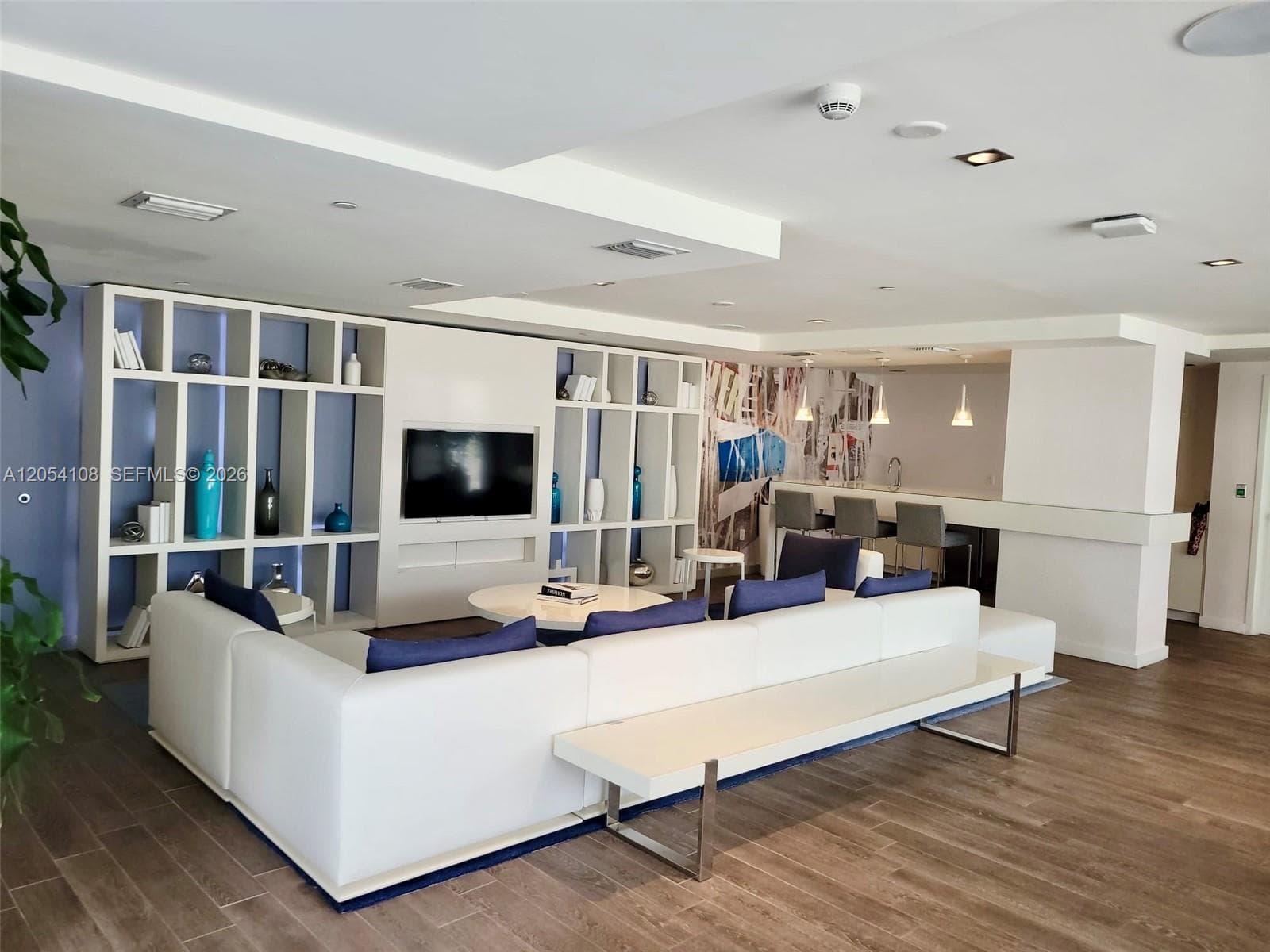 BALTUS HOUSE · #806 in Miami - Photo 4