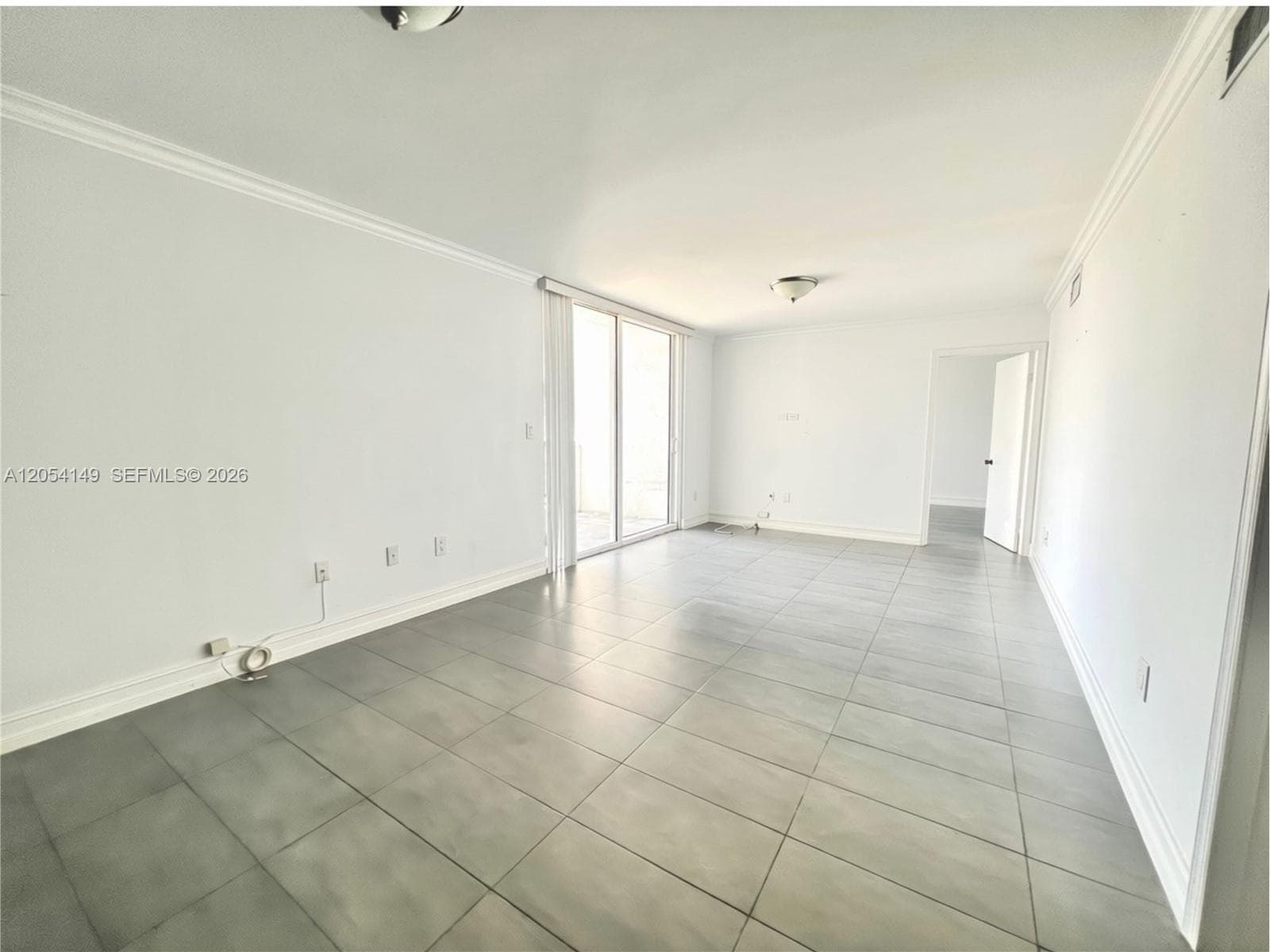 THE ROYAL CLUB CONDO · #402 in Miami Beach - Photo 6