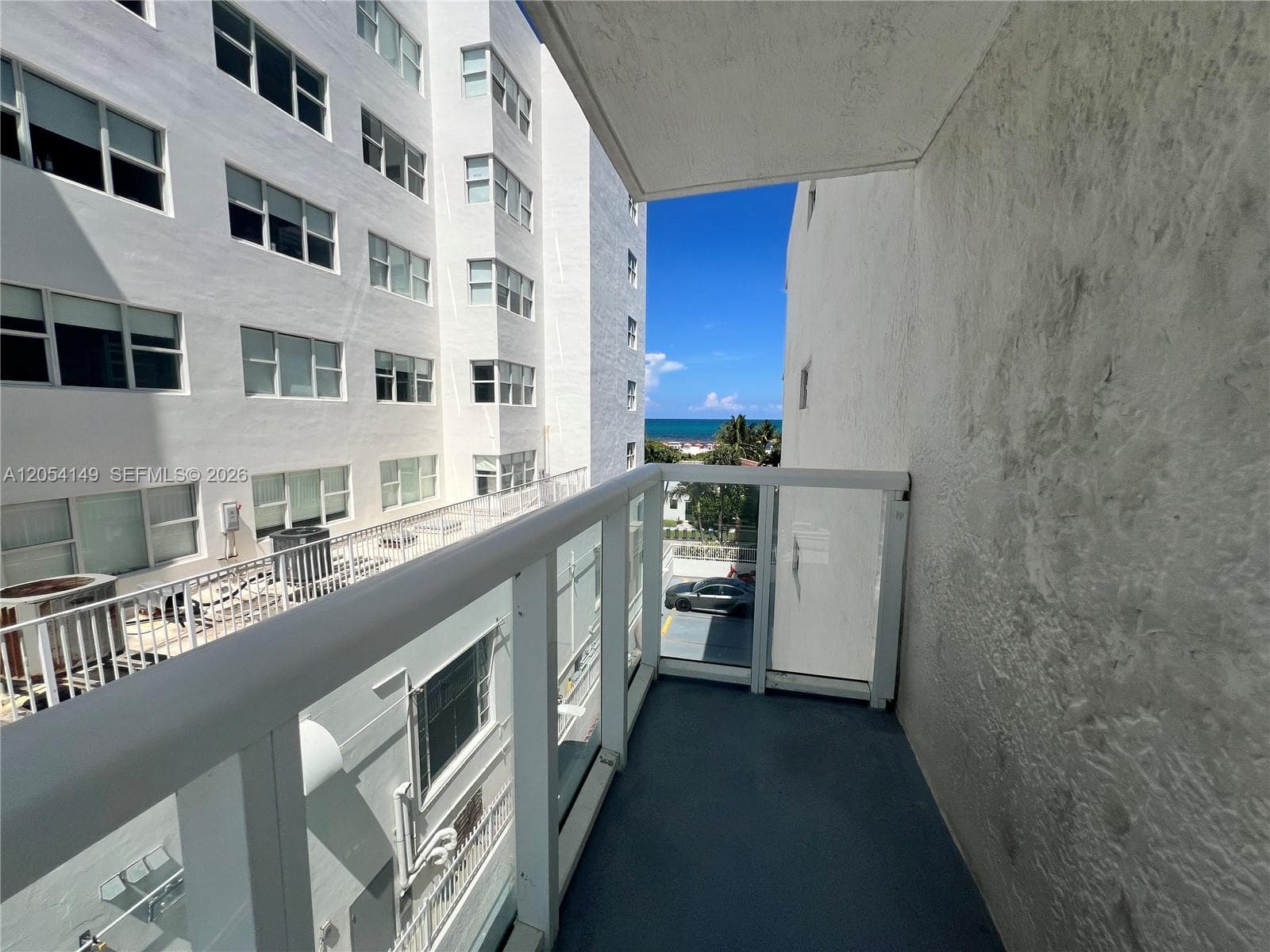THE ROYAL CLUB CONDO · #402 in Miami Beach - Photo 18