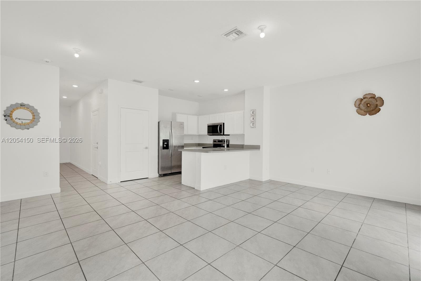 1161 SW 8th Ave photo 6