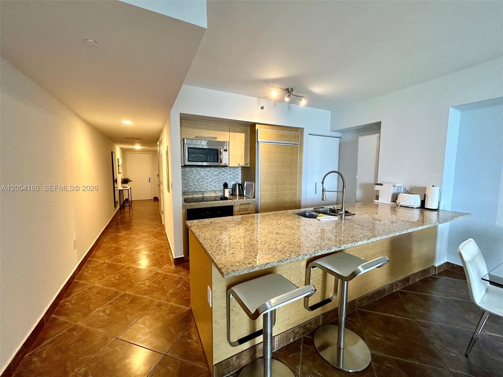 BEACH CLUB TWO CONDO · #3009 in Hallandale Beach - Photo 4