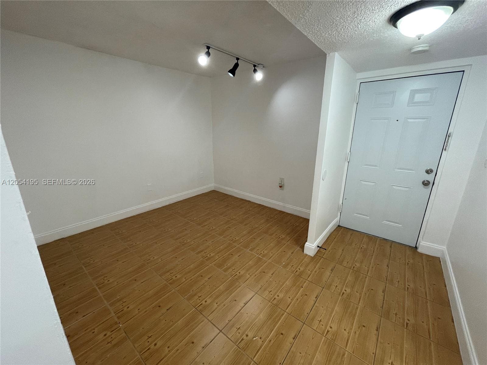 PARKWAY GROVE CONDO PART · #312 in Miami - Photo 4