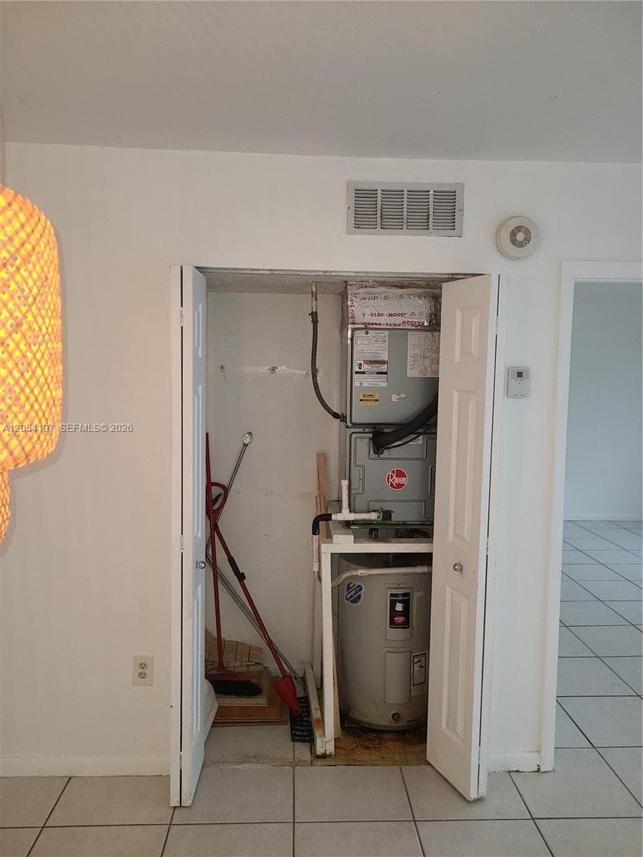 BAY POINT EAST CONDO · #206 in Miami Beach - Photo 18
