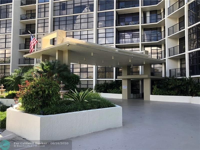 TOWERS OF OCEANVIEW SOUTH · #818 in Hallandale Beach - Photo 5