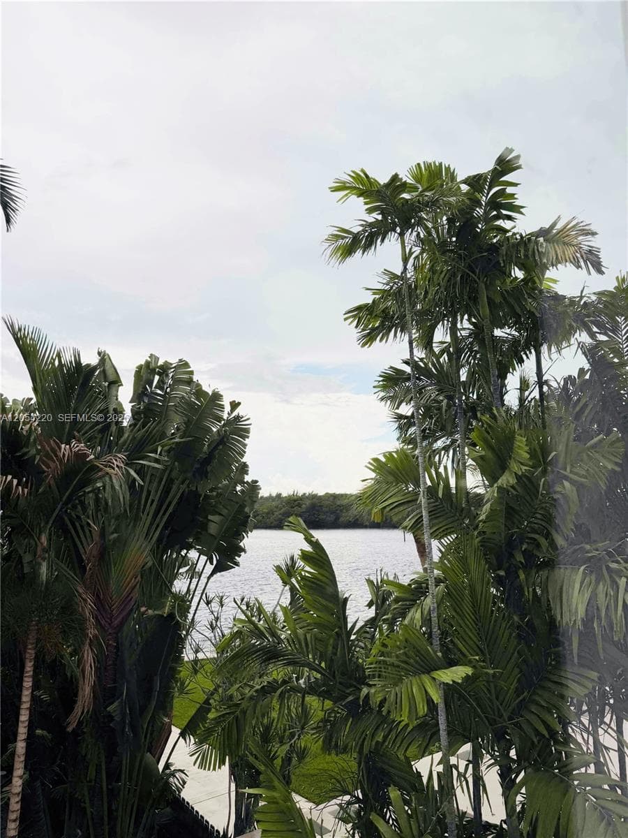 ARLEN HOUSE WEST CONDO · #232 in Sunny Isles Beach - Photo 5