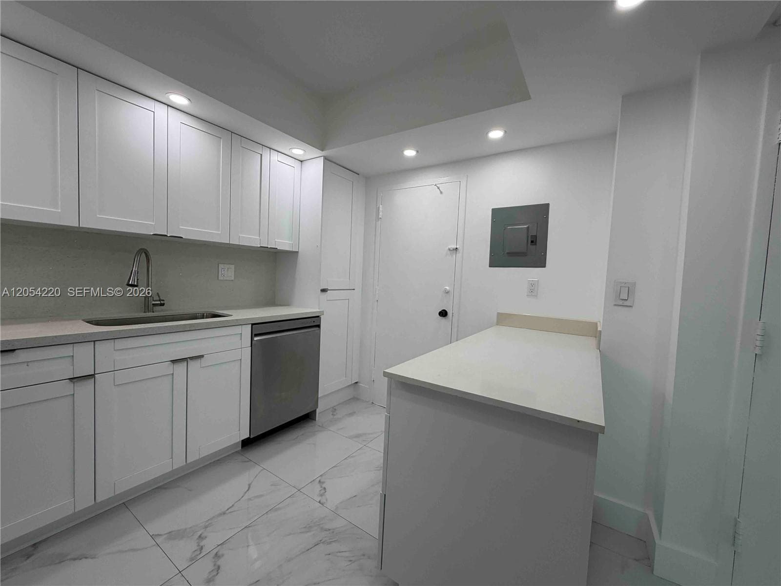 ARLEN HOUSE WEST CONDO · #232 in Sunny Isles Beach - Photo 18