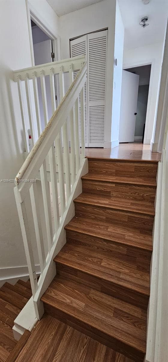 15355 SW 39th Ln photo 8