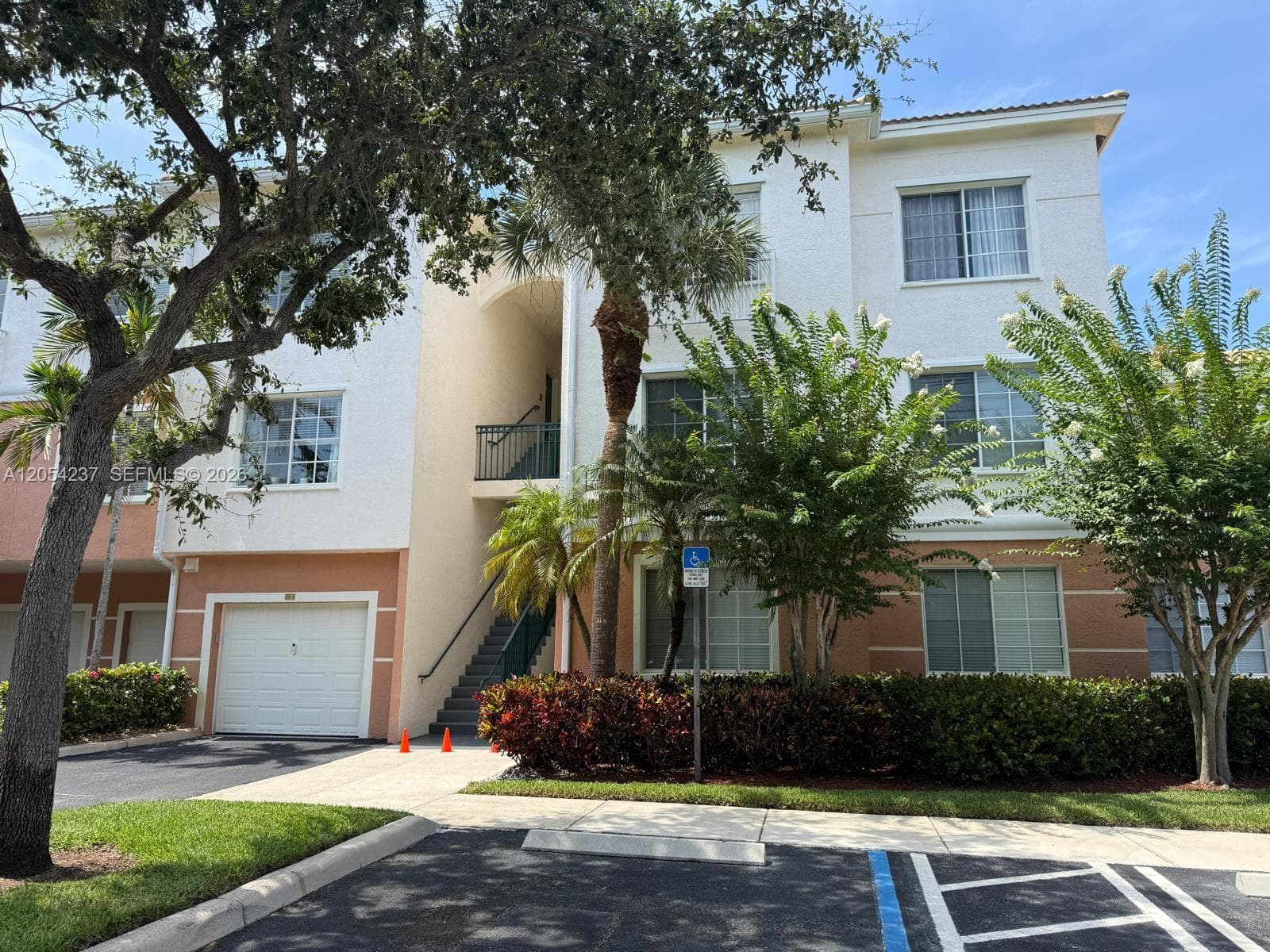 FIORE AT THE GARDENS COND · #208 in Palm Beach Gardens - Photo 1