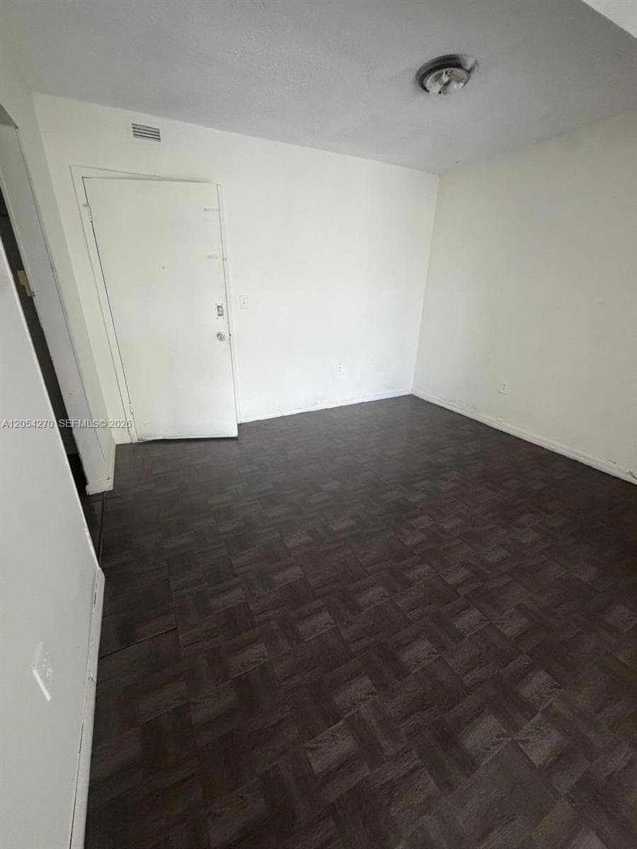 THREE HORIZONS EAST CONDO · #402 in North Miami - Photo 12
