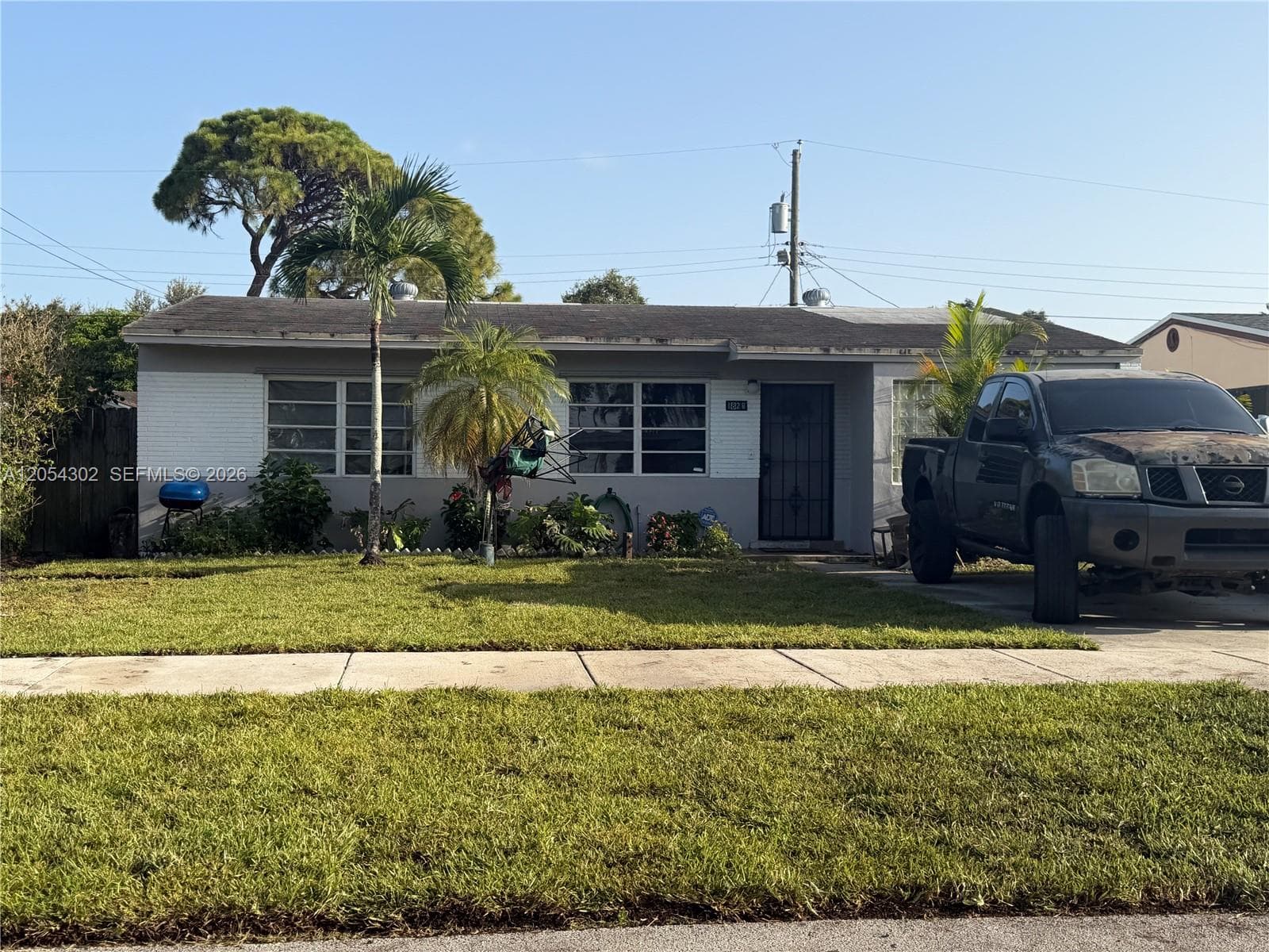 1828 NW 152nd St photo 1
