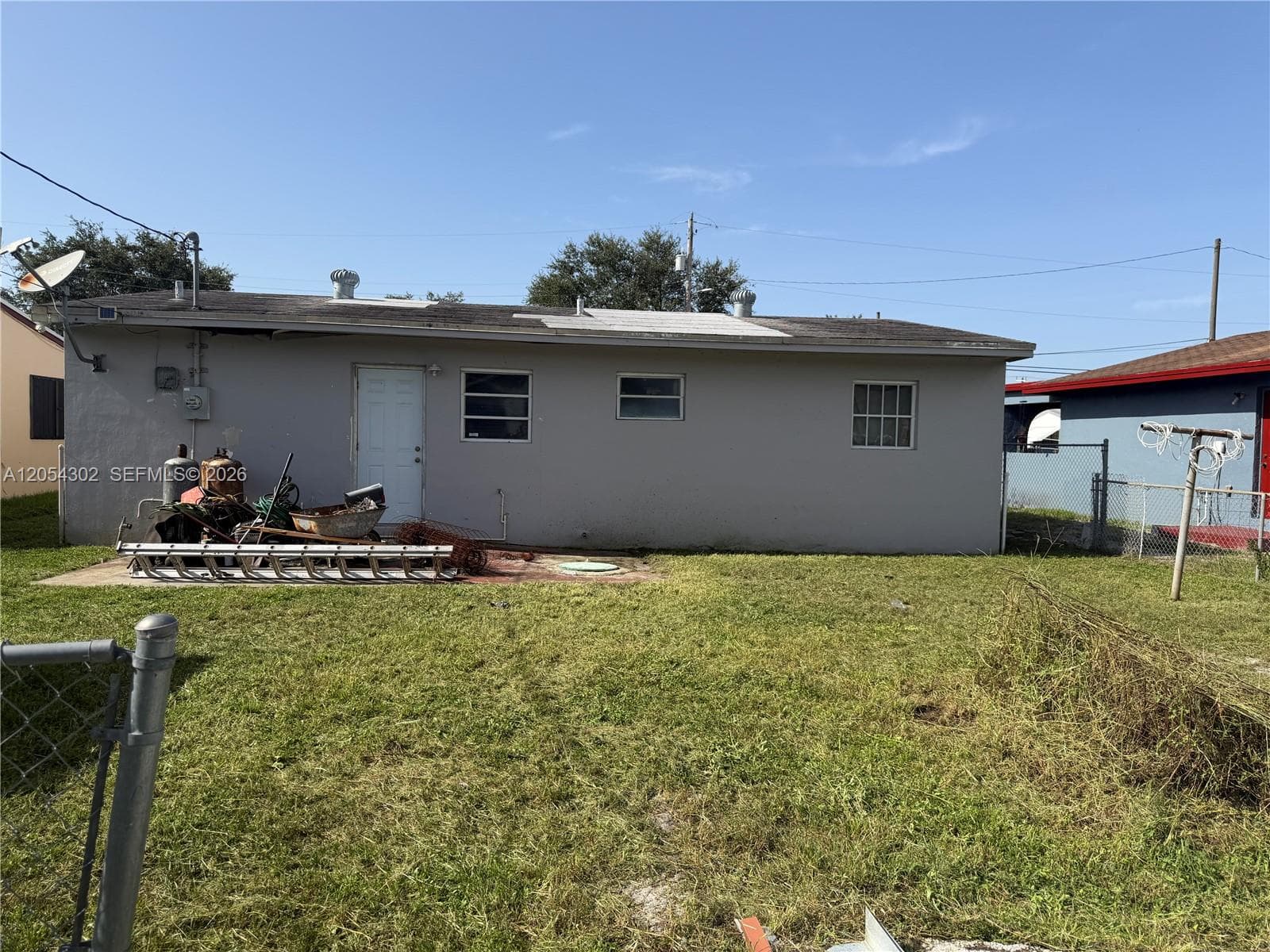 1828 NW 152nd St photo 4