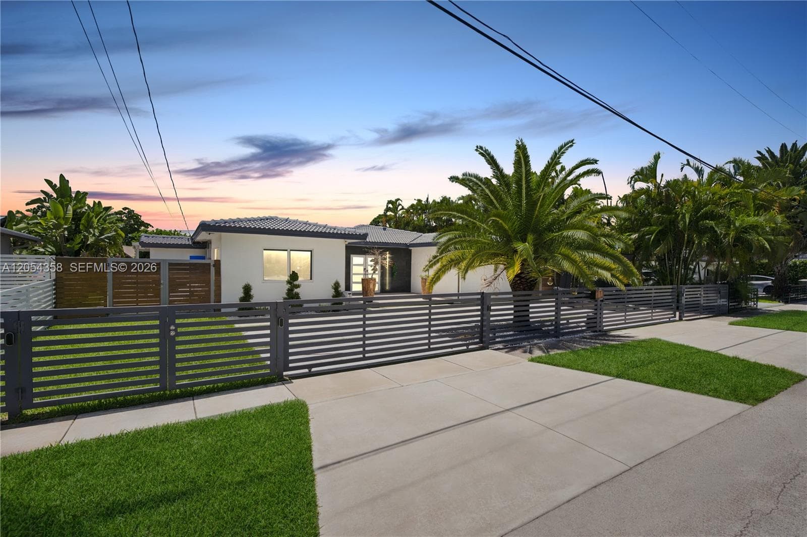 12930 Auralia Rd photo 32