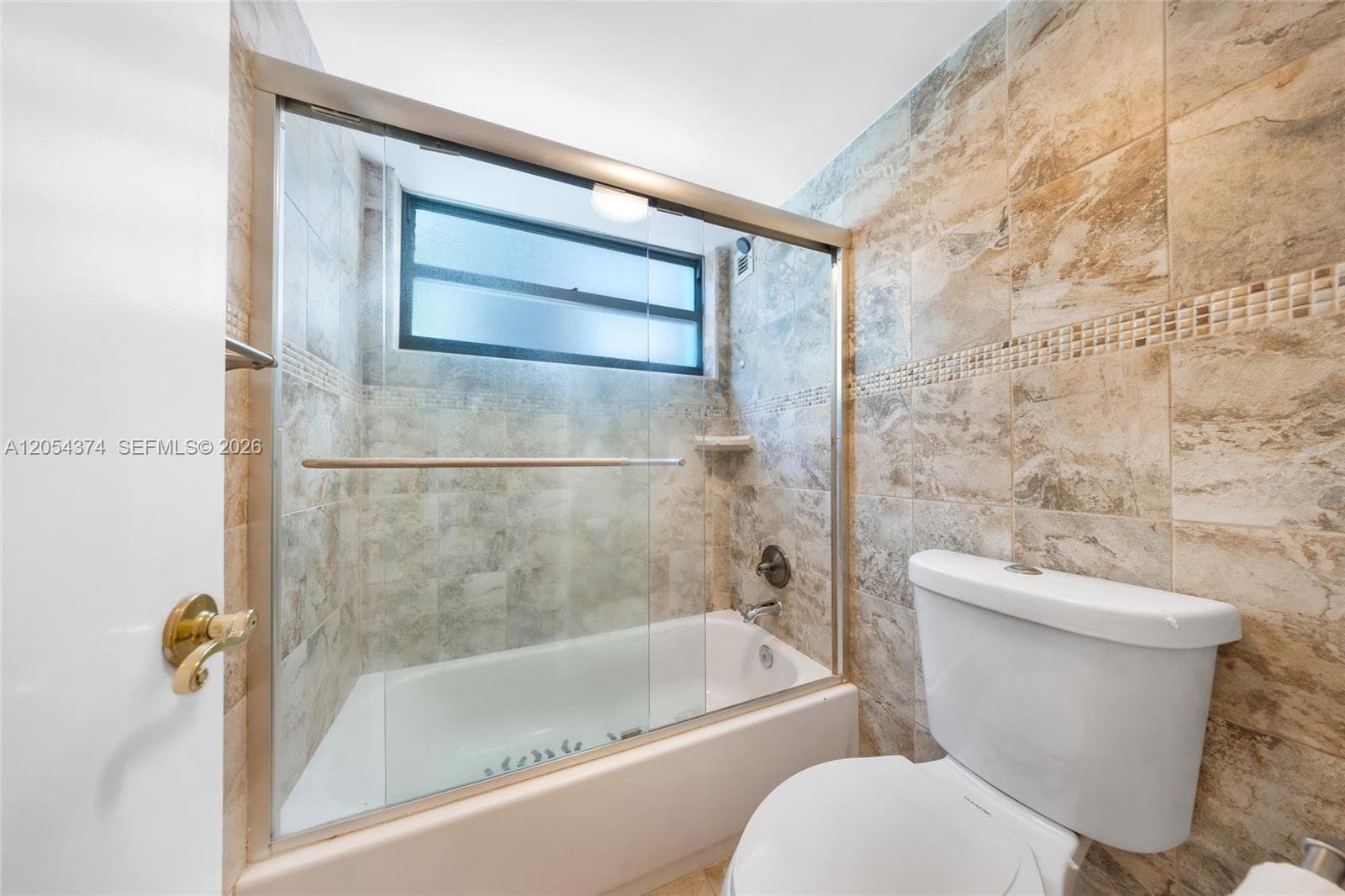 Stratford House Condo · #215 in North Miami Beach - Photo 15