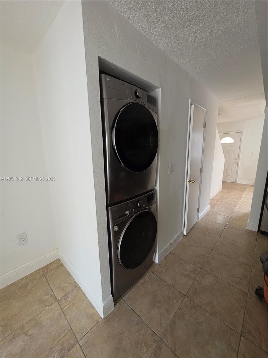 SWISS CHALET SOUTH CONDO · #J2 in Sweetwater - Photo 12