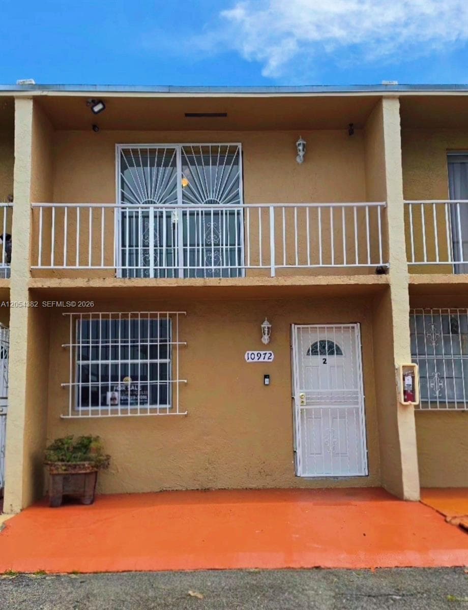 SWISS CHALET SOUTH CONDO · #J2 in Sweetwater - Photo 1