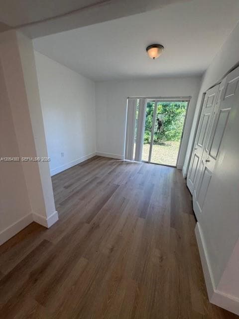 374 NE 171 Street photo 6