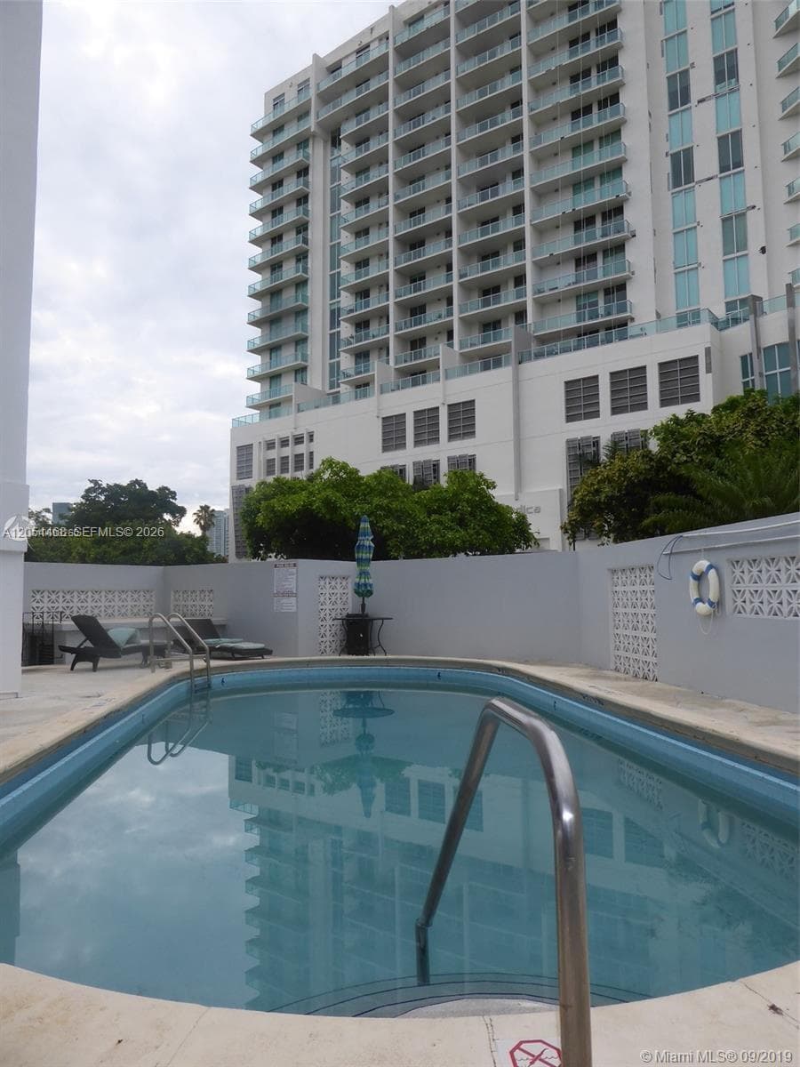 CORAL WAY MANOR · #503 in Miami - Photo 12