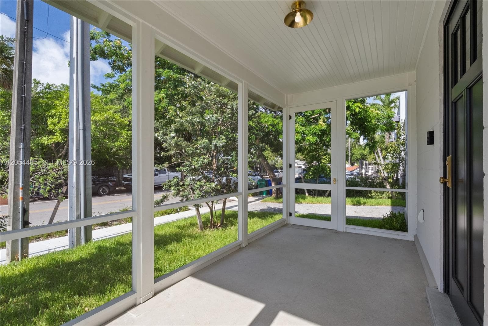 3620 Plaza Street photo 17