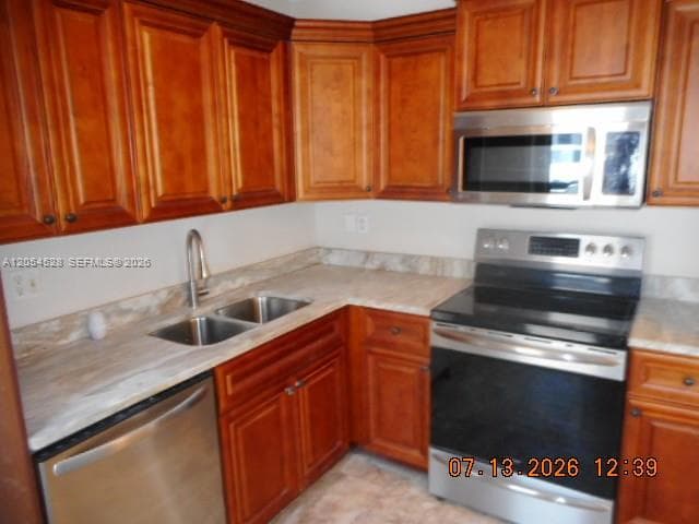 NORTH LEISURE GARDENS · #101 in Lauderdale By The Sea - Photo 7