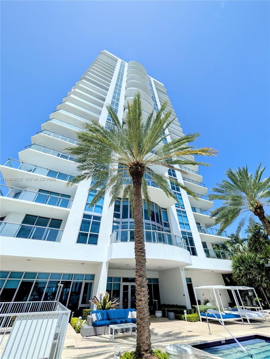 MARINA PALMS · #1501 in North Miami Beach - Photo 17