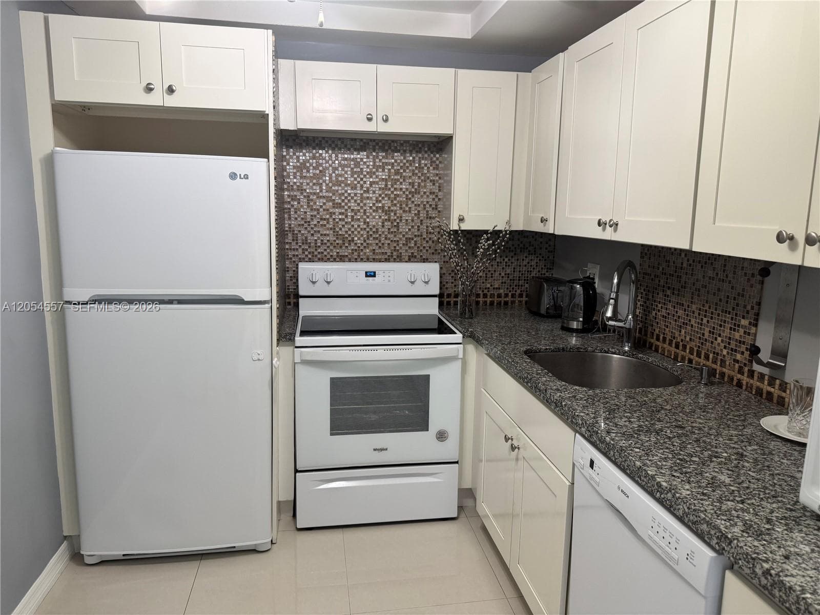 CORONADO CONDO TOWER I · #1206 in Aventura - Photo 15