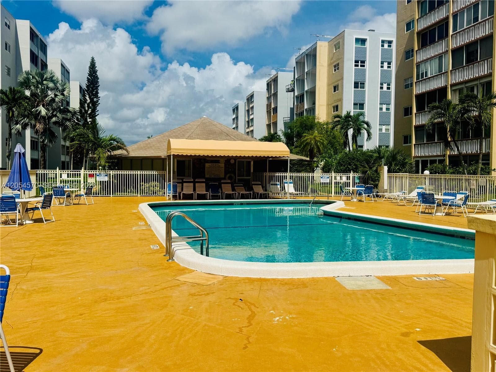 MEADOWBROOK CONDO APTS BL · #502 in Hallandale Beach - Photo 12
