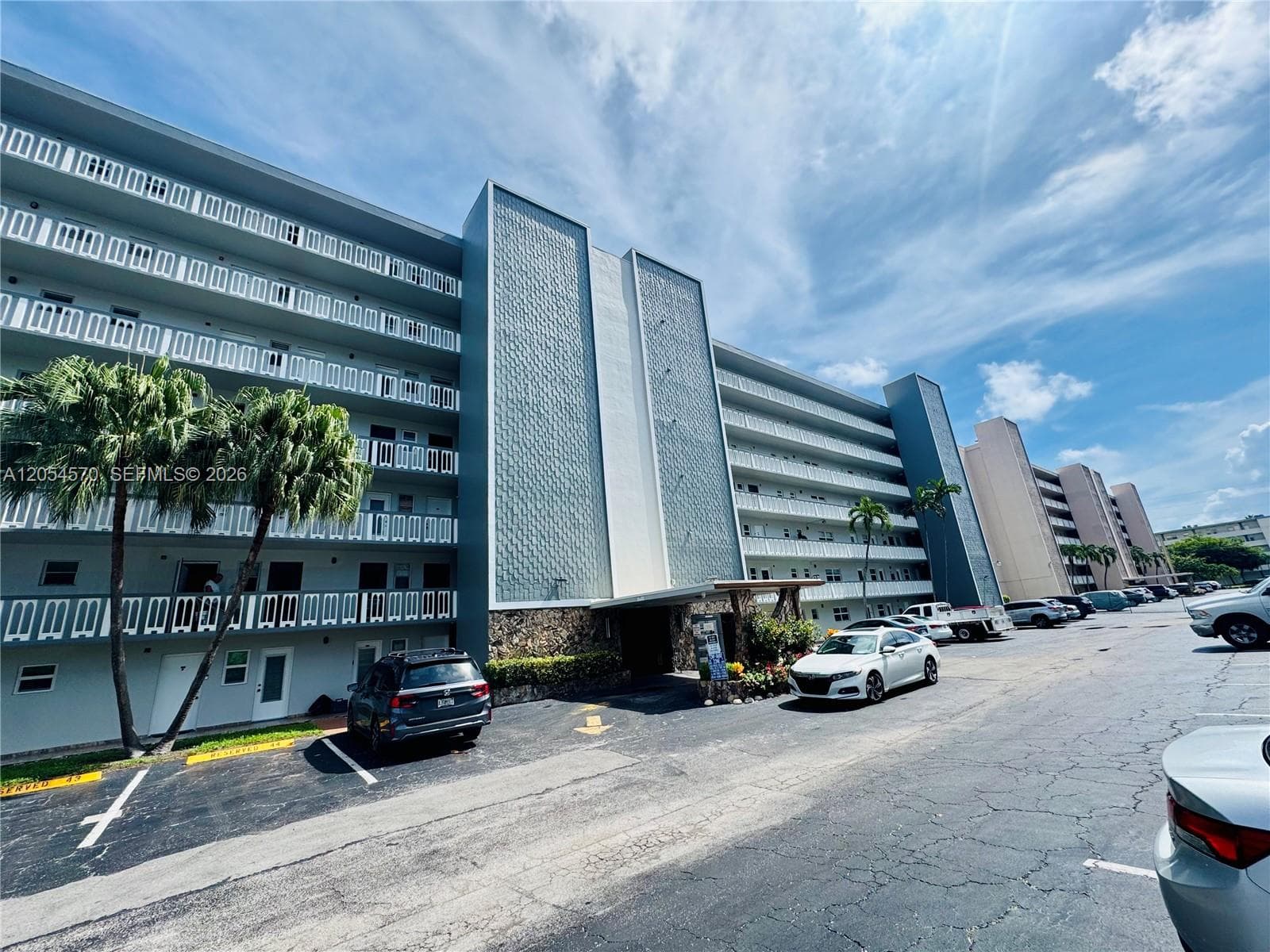 MEADOWBROOK CONDO APTS BL · #502 in Hallandale Beach - Photo 20