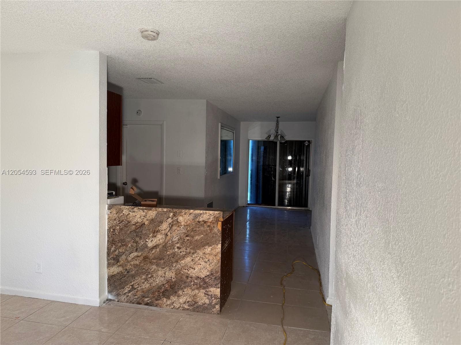 1561 NW 7th Ter photo 9