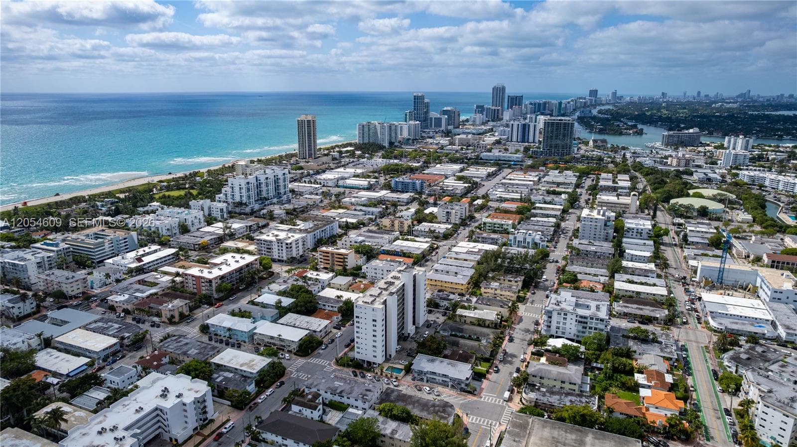 BYRON GARDENS CONDO · #207 in Miami Beach - Photo 31