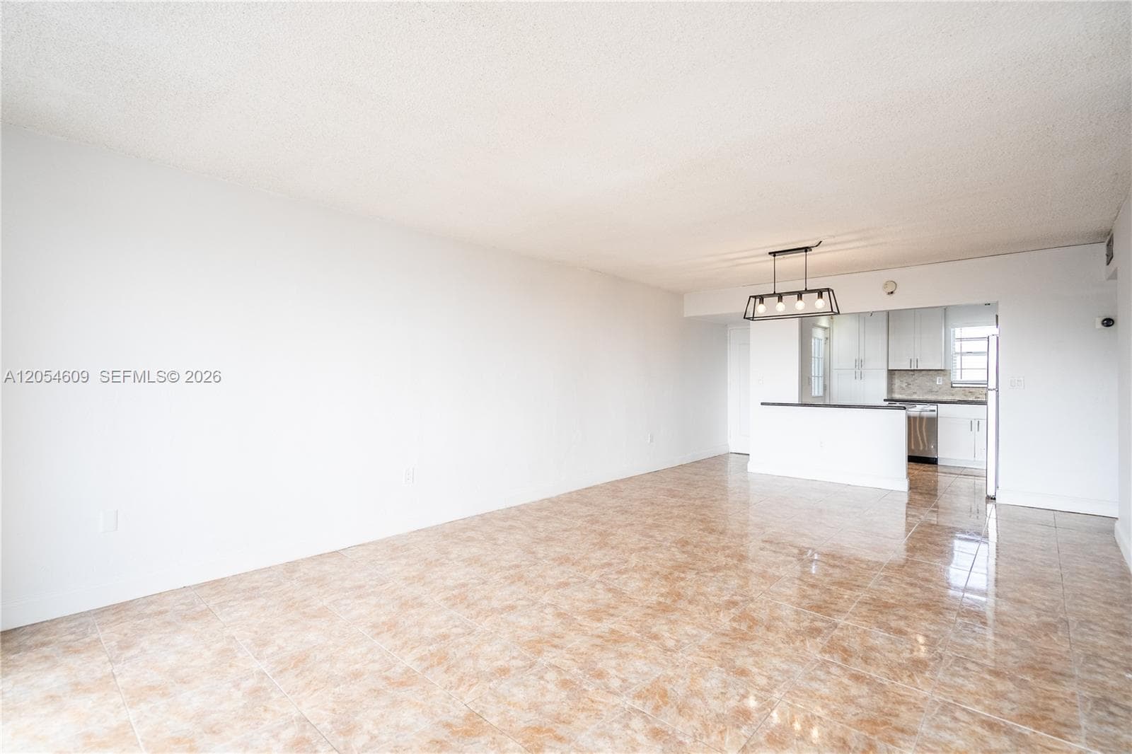 BYRON GARDENS CONDO · #207 in Miami Beach - Photo 4