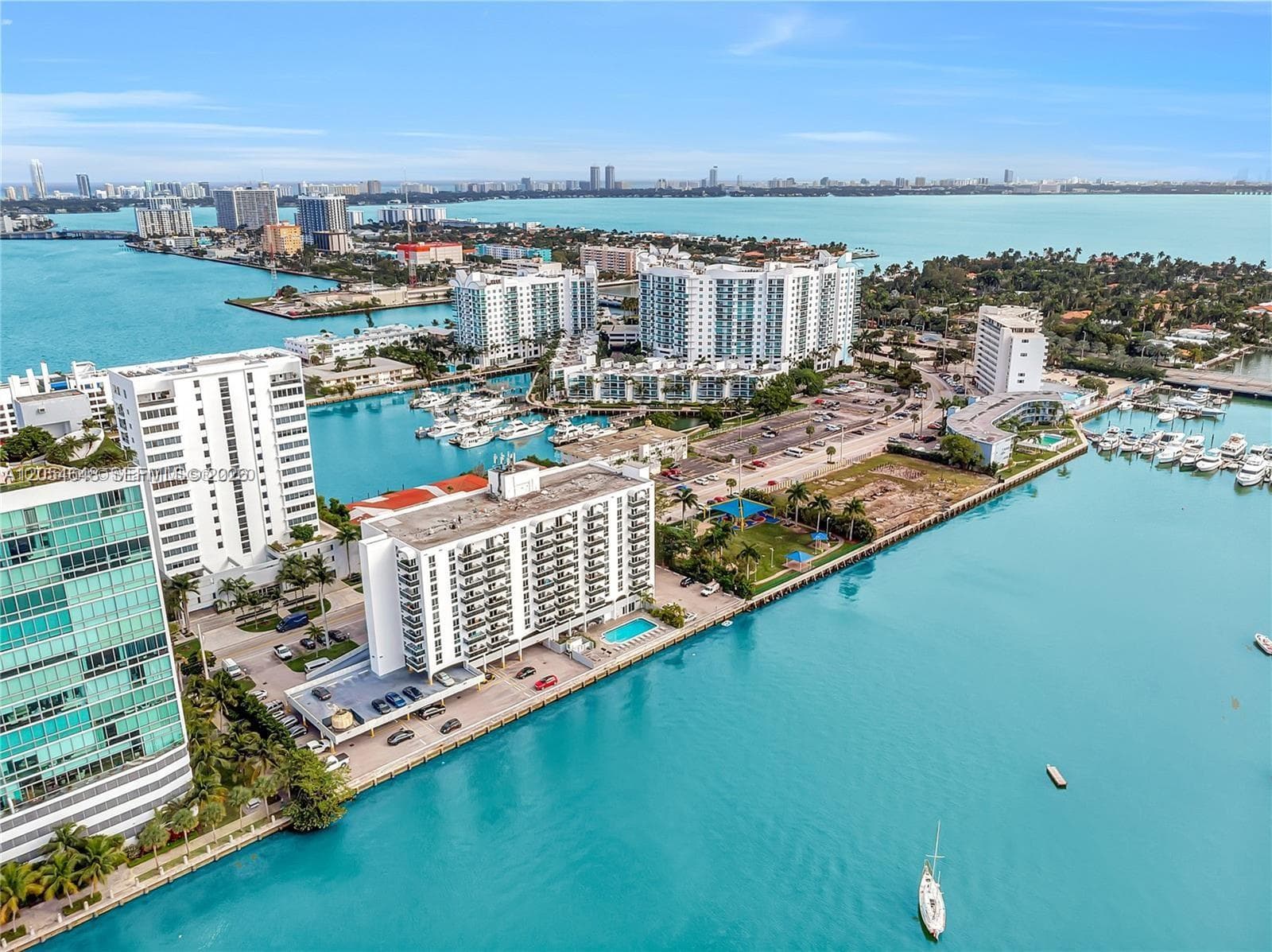 ISLANDER CLUB CONDO · #410 in North Bay Village - Photo 15