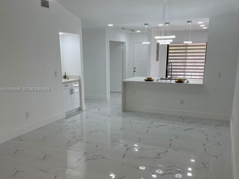 SAN REMO GOLF & TENNIS CL · #202 in Boca Raton - Photo 6