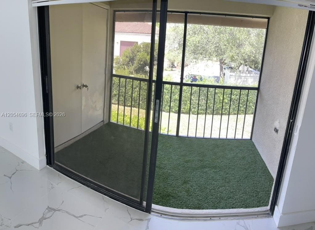 SAN REMO GOLF & TENNIS CL · #202 in Boca Raton - Photo 14