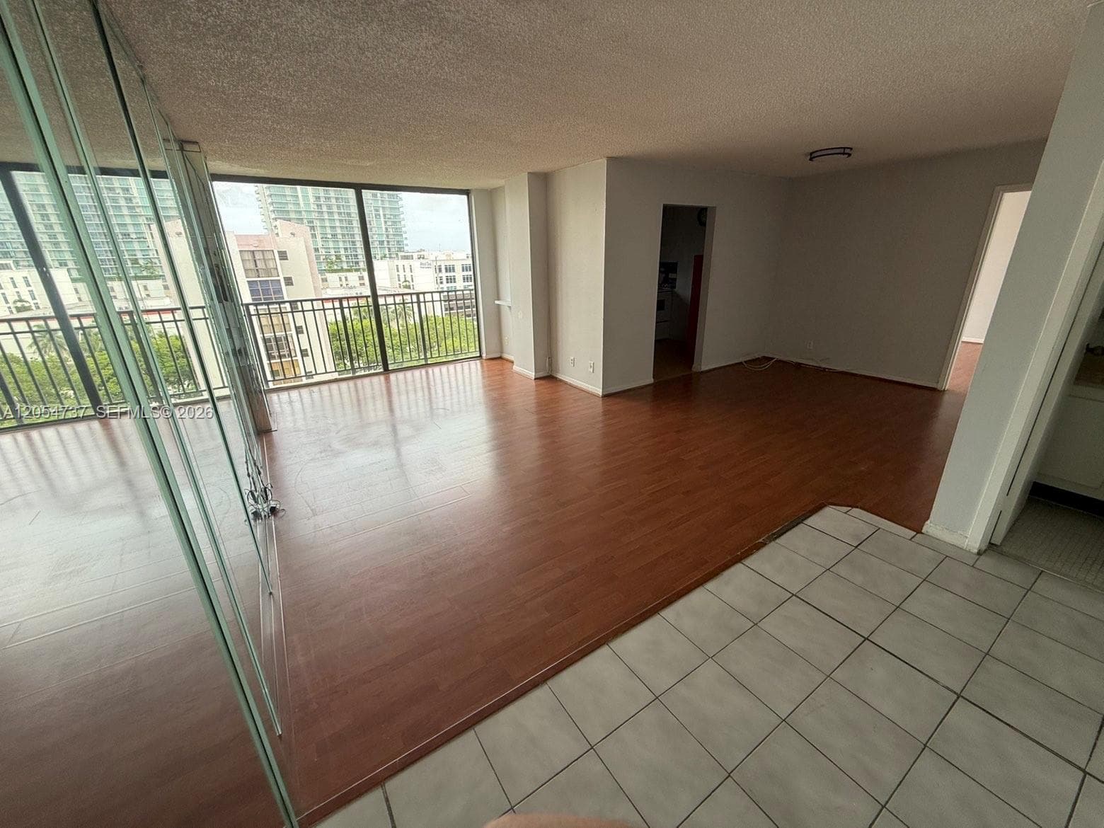 PLAZA OF AMERICAS CONDO · #912 in Sunny Isles Beach - Photo 1